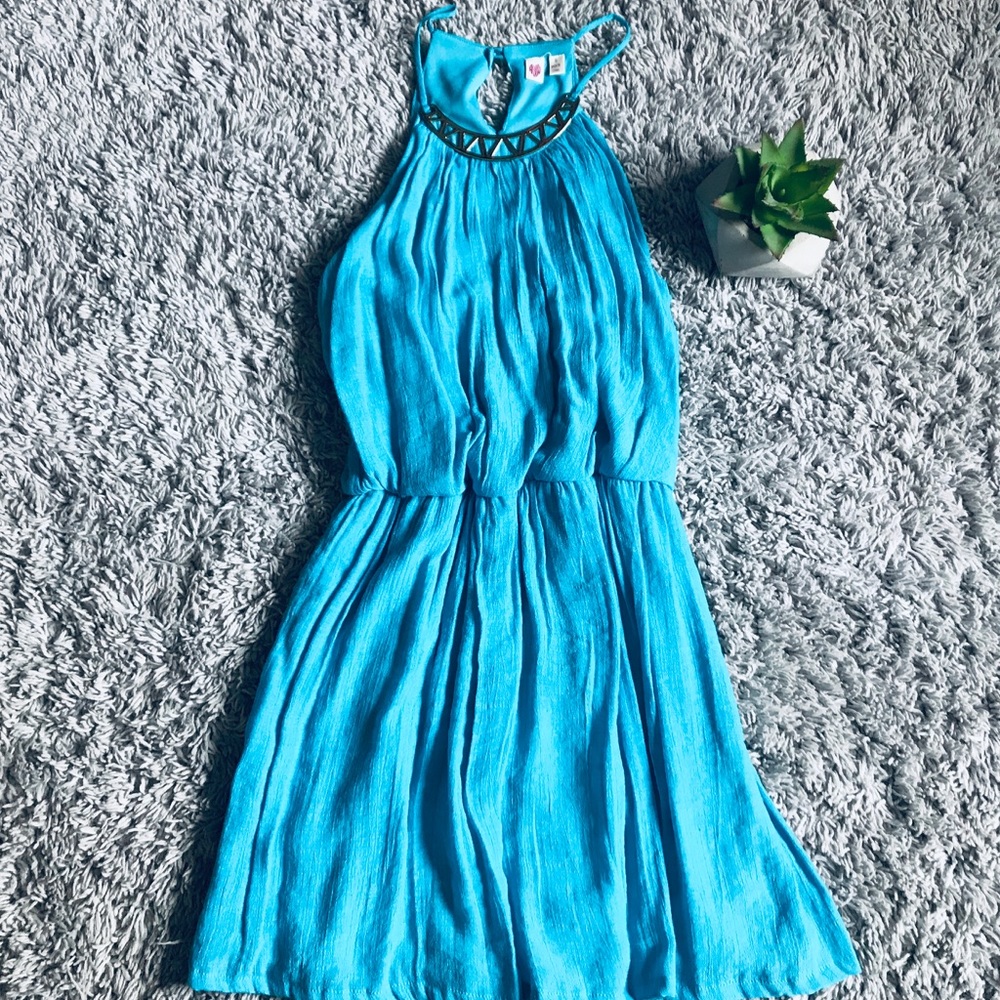 High neck baby blue dress🌼🌻